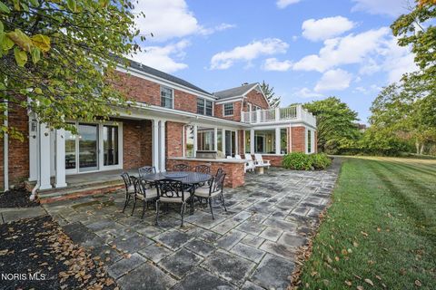 Tiny photo for 451 E Front Street, Perrysburg, OH 43551 (MLS # 10004172)