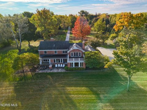 Tiny photo for 451 E Front Street, Perrysburg, OH 43551 (MLS # 10004172)