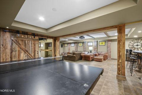 Tiny photo for 451 E Front Street, Perrysburg, OH 43551 (MLS # 10004172)