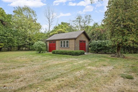 Tiny photo for 451 E Front Street, Perrysburg, OH 43551 (MLS # 10004172)