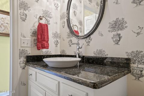 Tiny photo for 451 E Front Street, Perrysburg, OH 43551 (MLS # 10004172)