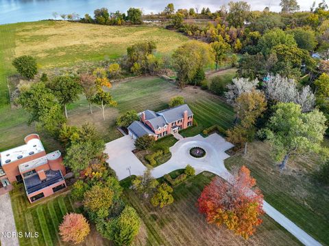 Tiny photo for 451 E Front Street, Perrysburg, OH 43551 (MLS # 10004172)