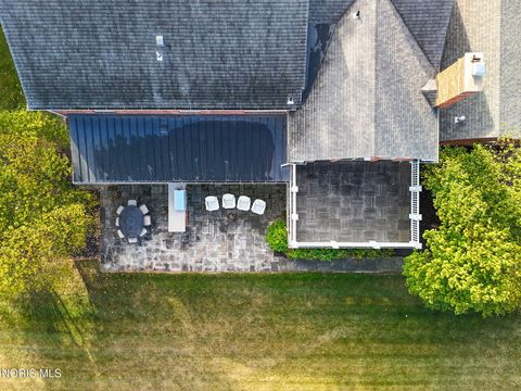 Tiny photo for 451 E Front Street, Perrysburg, OH 43551 (MLS # 10004172)