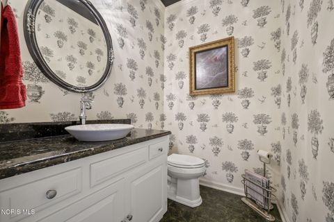 Tiny photo for 451 E Front Street, Perrysburg, OH 43551 (MLS # 10004172)