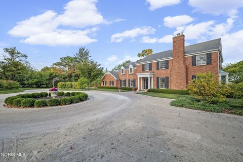 Tiny photo for 451 E Front Street, Perrysburg, OH 43551 (MLS # 10004172)