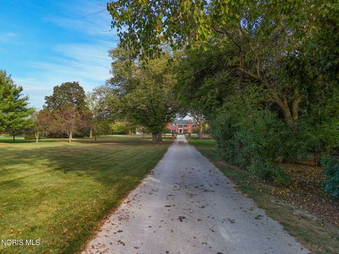 Tiny photo for 451 E Front Street, Perrysburg, OH 43551 (MLS # 10004172)