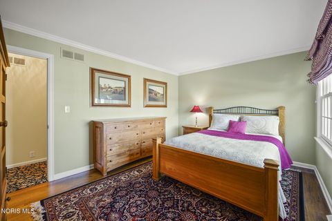 Tiny photo for 451 E Front Street, Perrysburg, OH 43551 (MLS # 10004172)