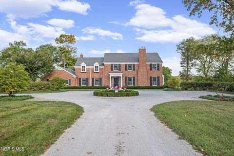 Tiny photo for 451 E Front Street, Perrysburg, OH 43551 (MLS # 10004172)