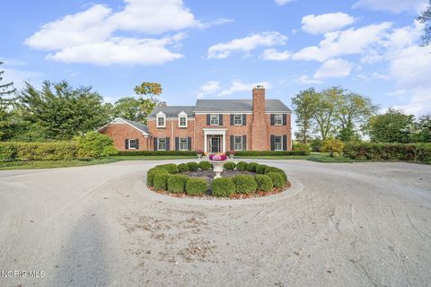 Tiny photo for 451 E Front Street, Perrysburg, OH 43551 (MLS # 10004172)