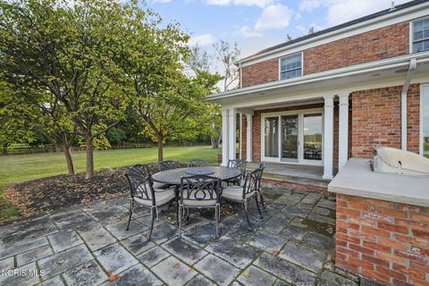 Tiny photo for 451 E Front Street, Perrysburg, OH 43551 (MLS # 10004172)