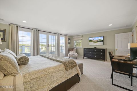 Tiny photo for 451 E Front Street, Perrysburg, OH 43551 (MLS # 10004172)