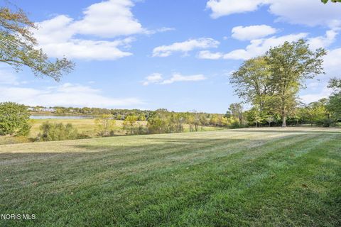 Tiny photo for 451 E Front Street, Perrysburg, OH 43551 (MLS # 10004172)