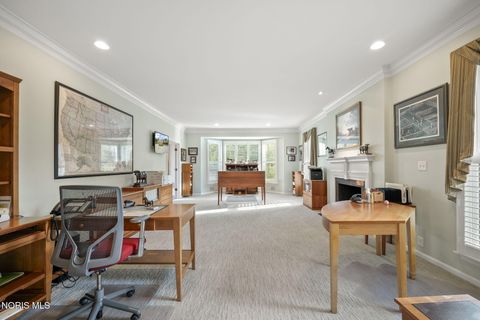 Tiny photo for 451 E Front Street, Perrysburg, OH 43551 (MLS # 10004172)