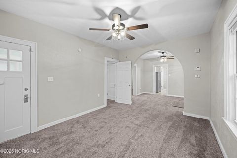 Tiny photo for 2659 Oak Grove Place, Toledo, OH 43613 (MLS # 10001830)