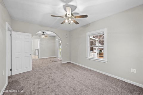 Tiny photo for 2659 Oak Grove Place, Toledo, OH 43613 (MLS # 10001830)