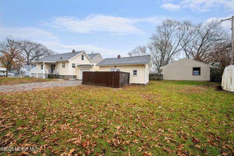 Tiny photo for 2659 Oak Grove Place, Toledo, OH 43613 (MLS # 10001830)