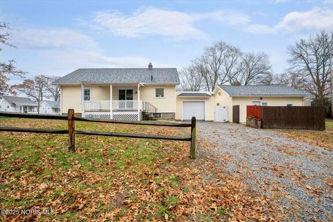 Tiny photo for 2659 Oak Grove Place, Toledo, OH 43613 (MLS # 10001830)