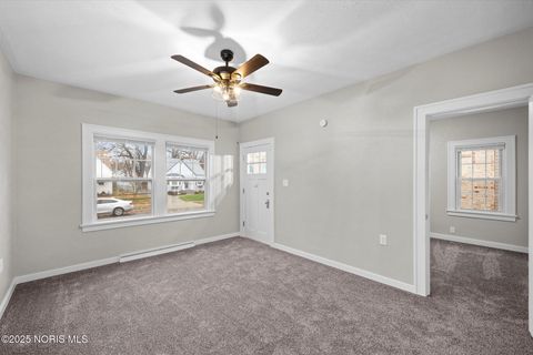 Tiny photo for 2659 Oak Grove Place, Toledo, OH 43613 (MLS # 10001830)