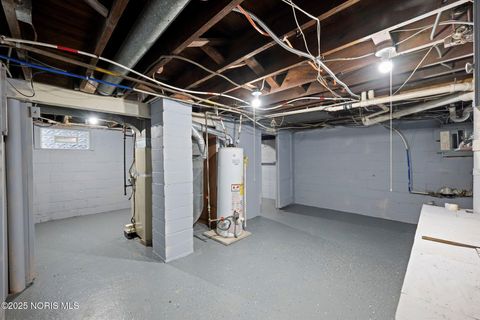 Tiny photo for 2659 Oak Grove Place, Toledo, OH 43613 (MLS # 10001830)