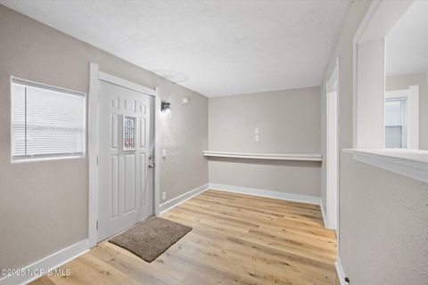 Tiny photo for 2659 Oak Grove Place, Toledo, OH 43613 (MLS # 10001830)