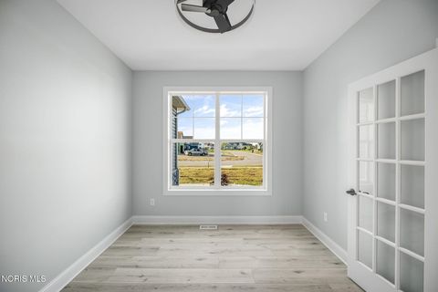 Tiny photo for 8520 Hocking Cove, Waterville, OH 43566 (MLS # 10004521)