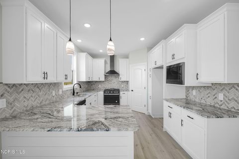 Tiny photo for 8520 Hocking Cove, Waterville, OH 43566 (MLS # 10004521)