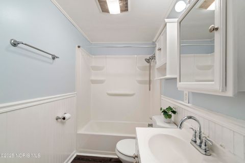 Tiny photo for 4841 Leamington Avenue, Toledo, OH 43613 (MLS # 10002376)