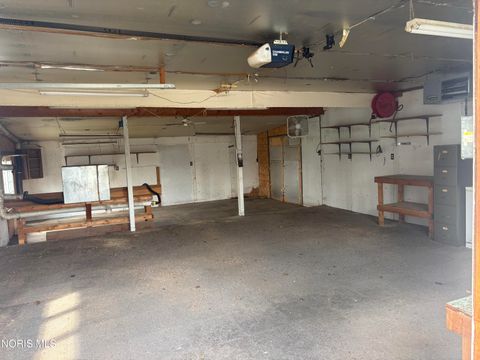 Tiny photo for 2820 County Road 5, Delta, OH 43515 (MLS # 10006783)