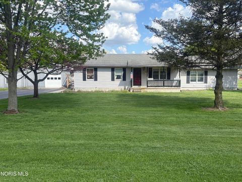Tiny photo for 2820 County Road 5, Delta, OH 43515 (MLS # 10006783)