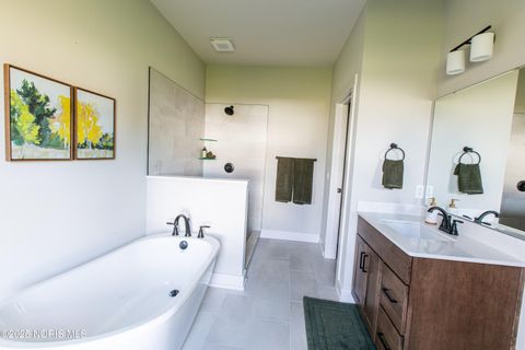 Tiny photo for 4351 Sage Street, Maumee, OH 43537 (MLS # 10001619)