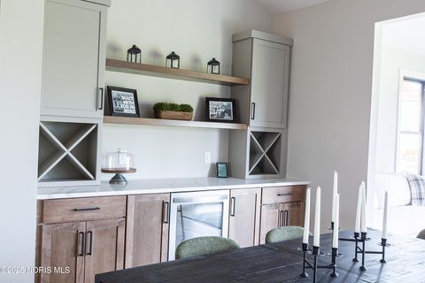 Tiny photo for 4351 Sage Street, Maumee, OH 43537 (MLS # 10001619)