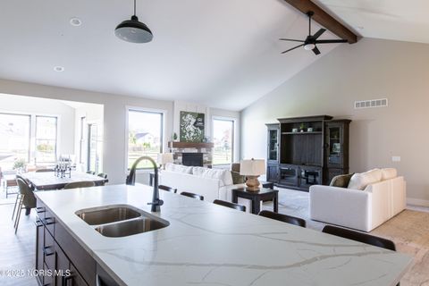 Tiny photo for 4351 Sage Street, Maumee, OH 43537 (MLS # 10001619)