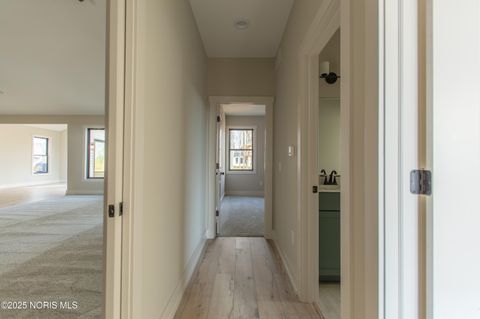 Tiny photo for 4351 Sage Street, Maumee, OH 43537 (MLS # 10001619)