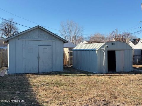 Tiny photo for 2743 Elm Street, Toledo, OH 43608 (MLS # 10002527)