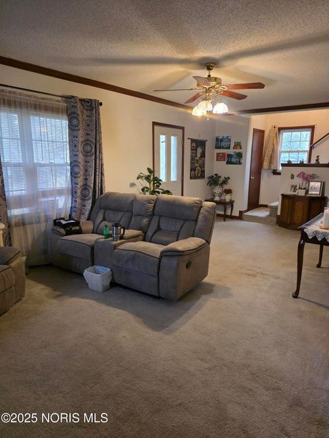 Tiny photo for 663 Foredale Avenue, Toledo, OH 43609 (MLS # 10000590)
