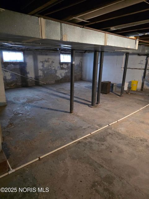 Tiny photo for 663 Foredale Avenue, Toledo, OH 43609 (MLS # 10000590)