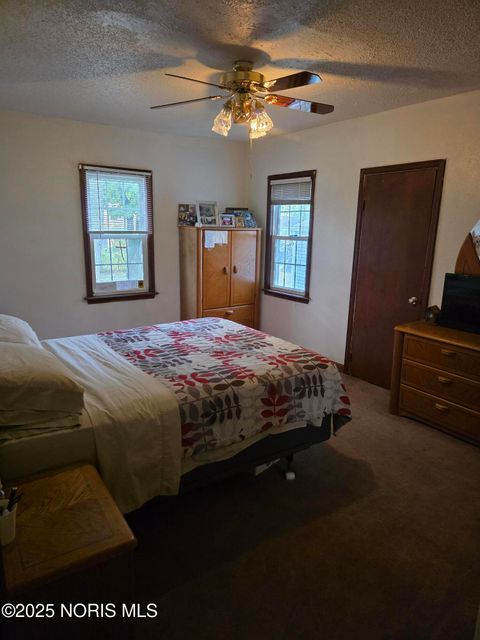 Tiny photo for 663 Foredale Avenue, Toledo, OH 43609 (MLS # 10000590)