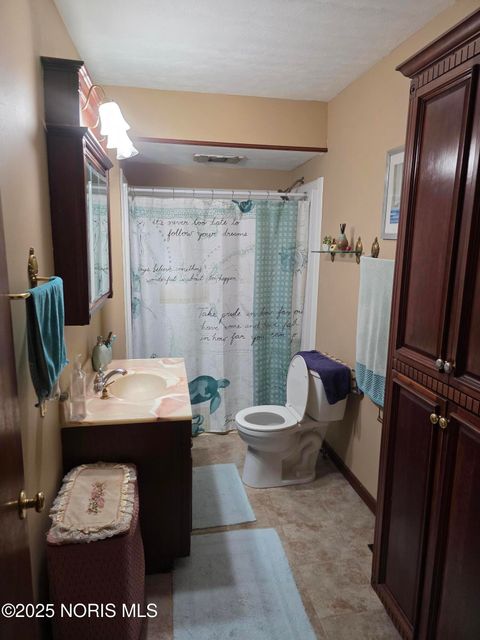 Tiny photo for 663 Foredale Avenue, Toledo, OH 43609 (MLS # 10000590)
