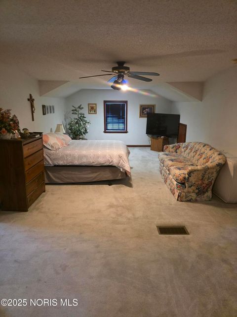 Tiny photo for 663 Foredale Avenue, Toledo, OH 43609 (MLS # 10000590)