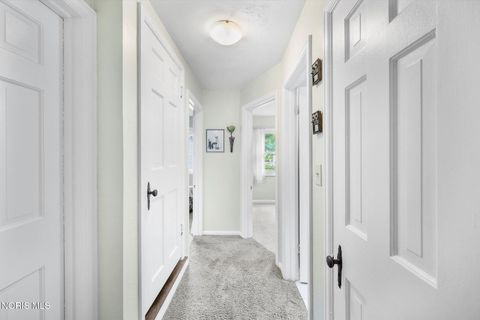 Tiny photo for 3612 Anderson Parkway, Toledo, OH 43613 (MLS # 10007897)