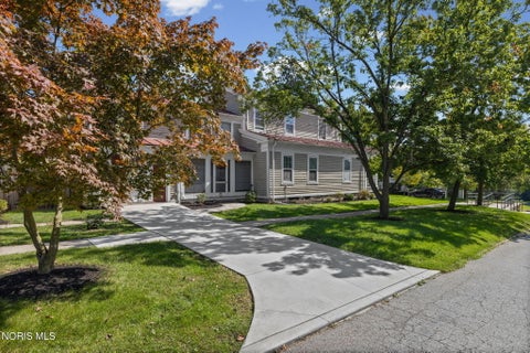 Tiny photo for 233 W Harrison Street, Maumee, OH 43537 (MLS # 10013853)