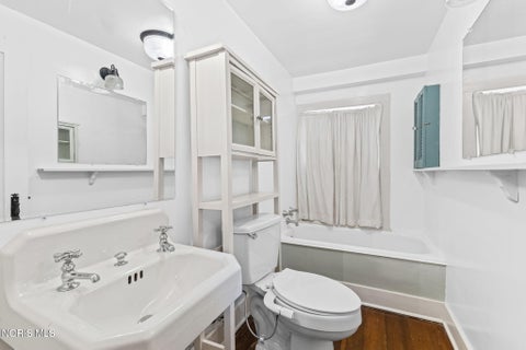 Tiny photo for 233 W Harrison Street, Maumee, OH 43537 (MLS # 10013853)