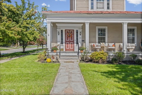 Tiny photo for 233 W Harrison Street, Maumee, OH 43537 (MLS # 10013853)