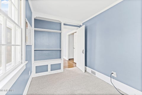 Tiny photo for 233 W Harrison Street, Maumee, OH 43537 (MLS # 10013853)