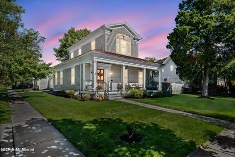 Tiny photo for 233 W Harrison Street, Maumee, OH 43537 (MLS # 10013853)