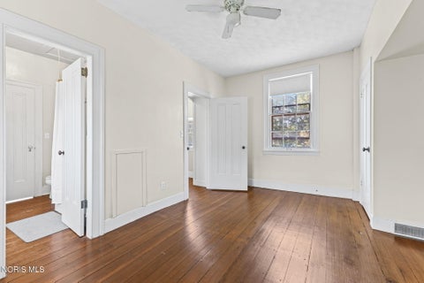 Tiny photo for 233 W Harrison Street, Maumee, OH 43537 (MLS # 10013853)