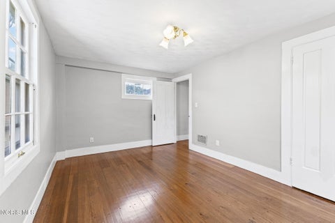 Tiny photo for 233 W Harrison Street, Maumee, OH 43537 (MLS # 10013853)