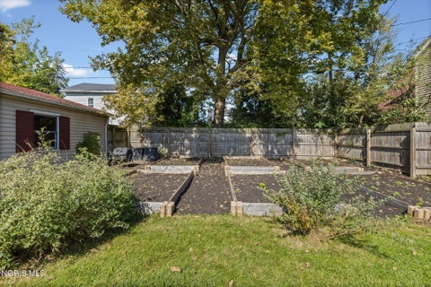 Tiny photo for 233 W Harrison Street, Maumee, OH 43537 (MLS # 10013853)