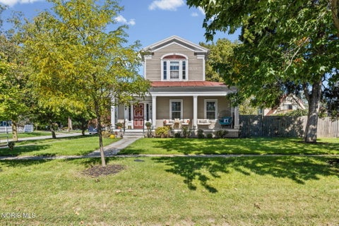 Tiny photo for 233 W Harrison Street, Maumee, OH 43537 (MLS # 10013853)