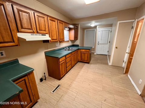 Tiny photo for 859861 National Avenue, Toledo, OH 43609 (MLS # 10003019)